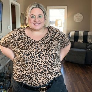 Ava Viv Cheetah V-neck